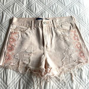 Hollister Pink Denim Shorts size 0 (24)